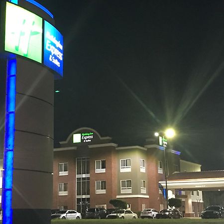 Holiday Inn Express Hotel & Suites Canton By Ihg Bagian luar foto