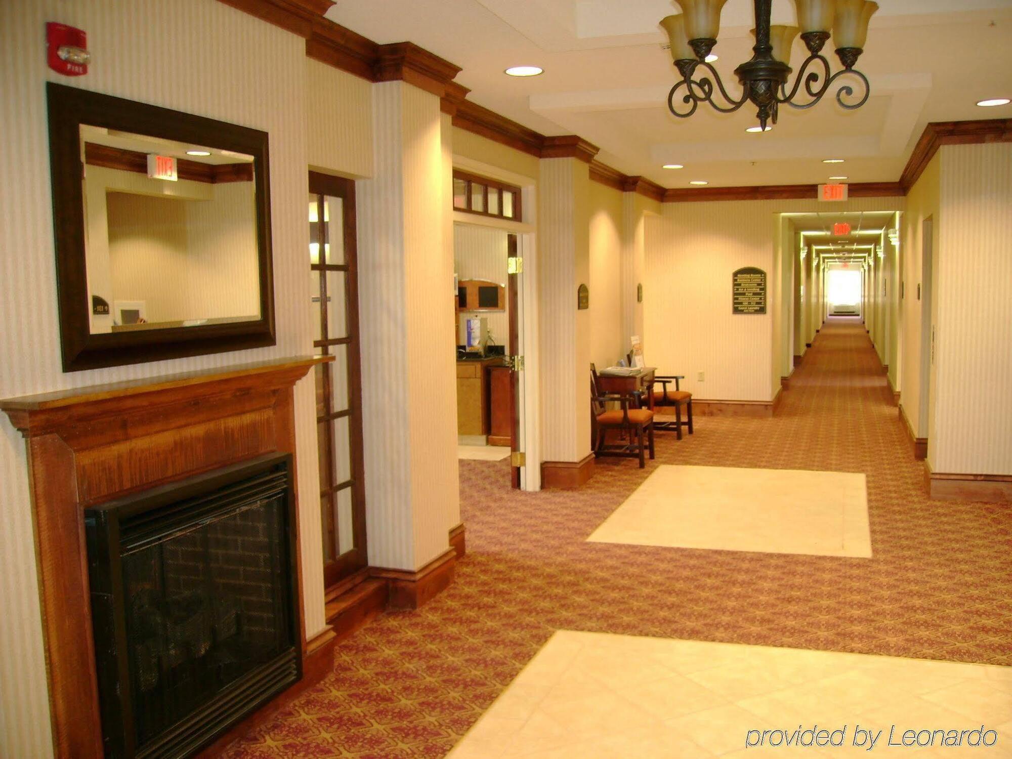 Holiday Inn Express Hotel & Suites Canton By Ihg Bagian luar foto